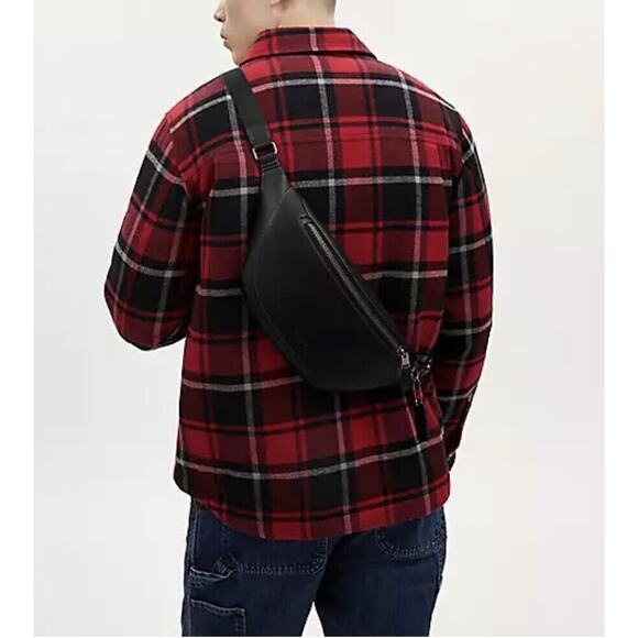 Coach Warren Belt Bag Black Leather CN407 - Picture 3 of 8